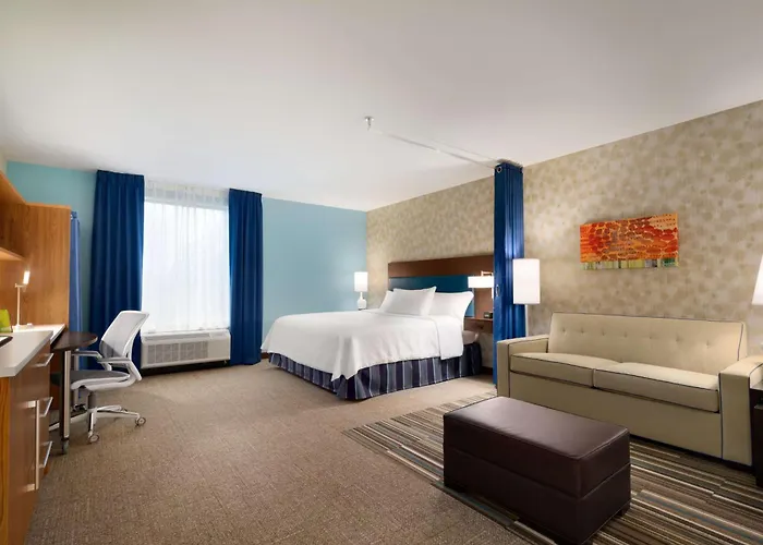 Hotel Home2 By Hilton Plainfield 3*